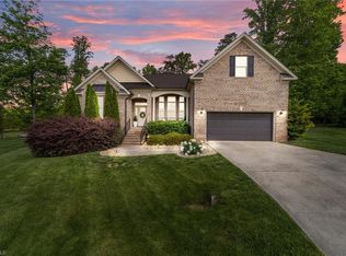 8898 Bakersfield Dr, Kernersville, NC 27284