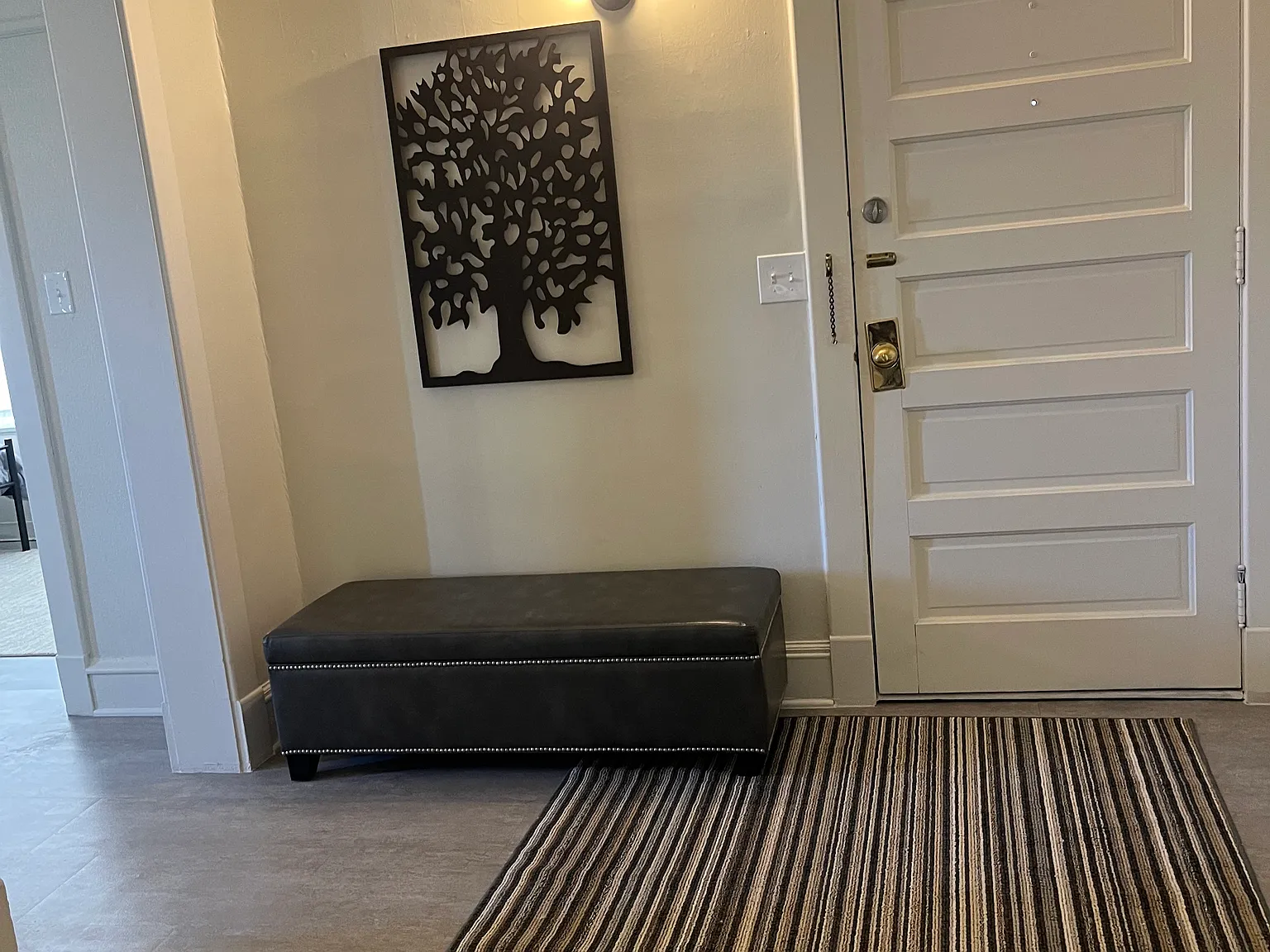 2 bed, 1.5 bath, 1100 sqft, $1,500 — Photo 4