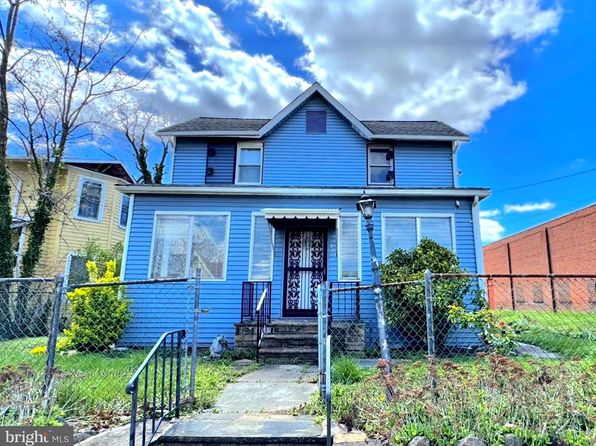 613 Homestead St