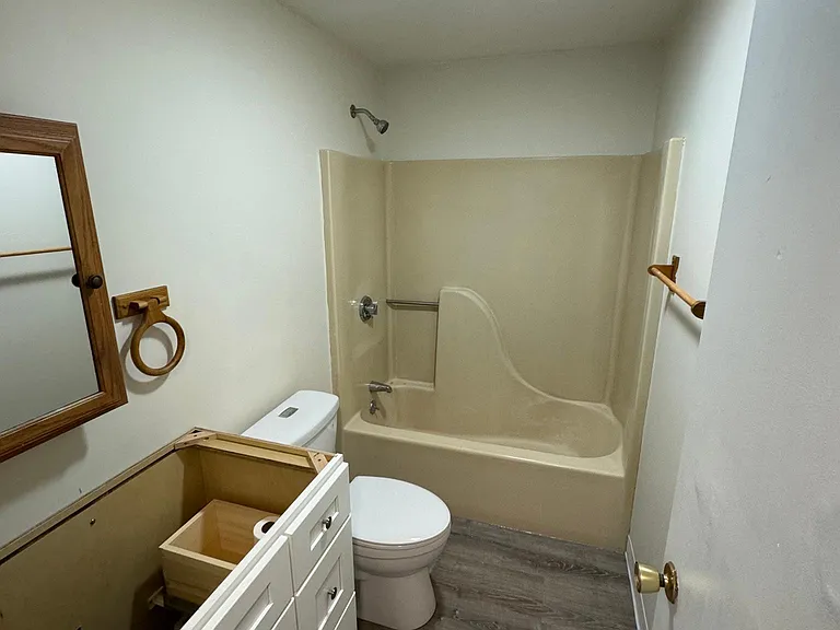 7 Village St #4 — Photo 2