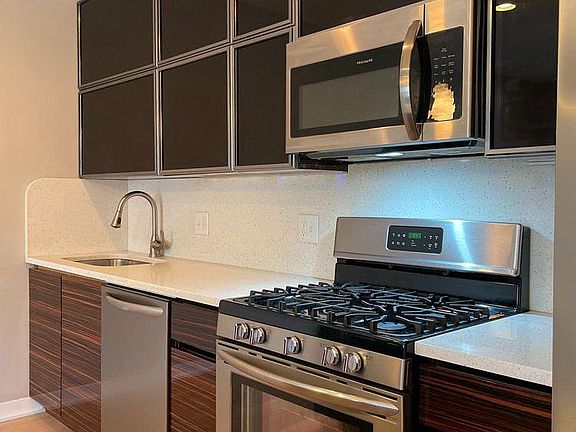 3rd image of 1824 Frankford Ave #B