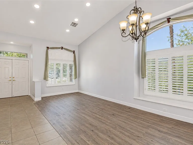 2057 Lordsburg Ln — Photo 6