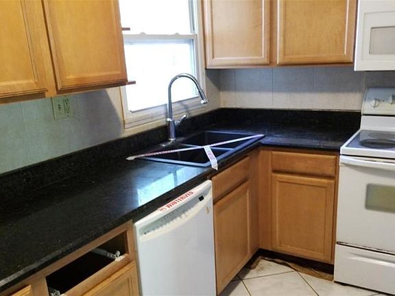 4th image of 133 Meadowfield Ln