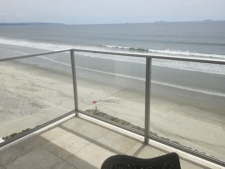 1830 Avenida Del Mundo #909 — Photo 12