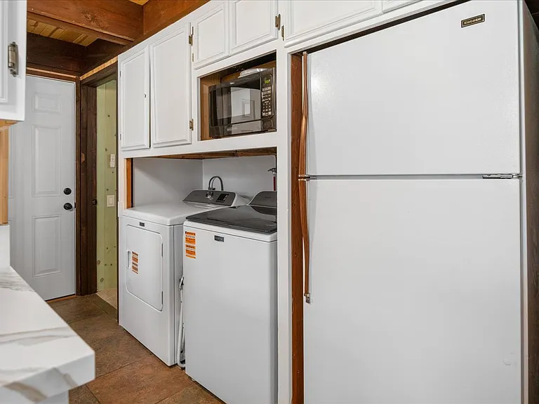 599 Crest Ln #31 — Photo 14