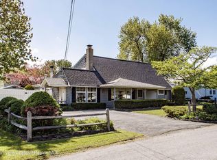 25 Meadowbrook Drive, Kingston, NY 12401