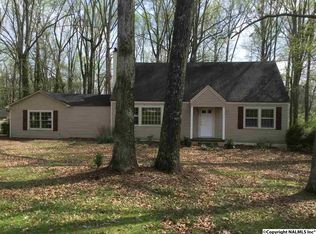 505 Barnes St, Albertville, AL 35950