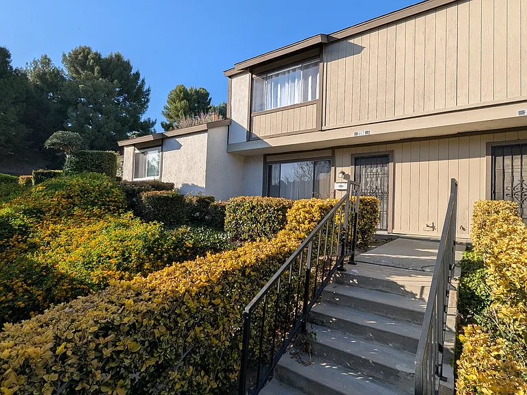 Stairs to Front Door