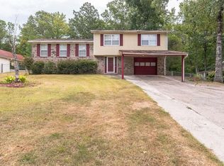 115 Fox Hollies Blvd, Bessemer, AL 35022