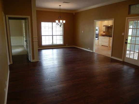 5th image of 5804 Meadowhill Dr