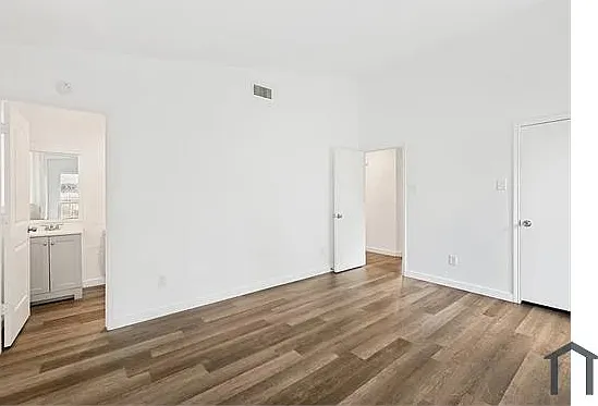 214 Valley Forge Ln — Photo 11