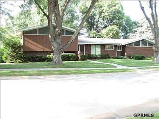 1st image of 504 Crest Dr