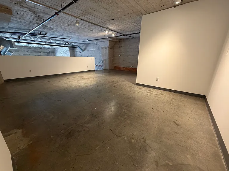 1855 Industrial St #108 — Photo 6