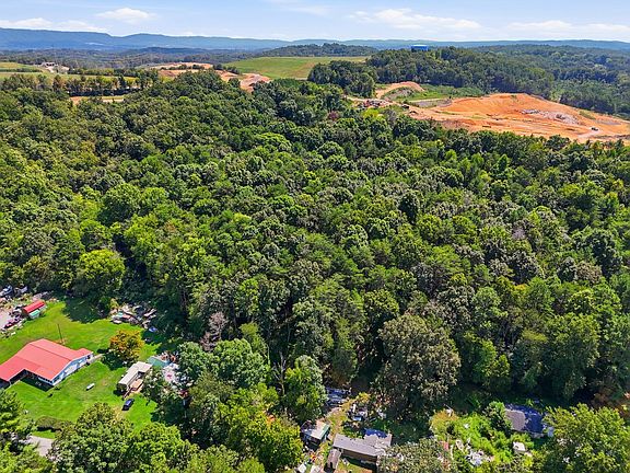 5th image of 6322 Massengale Hollow Rd