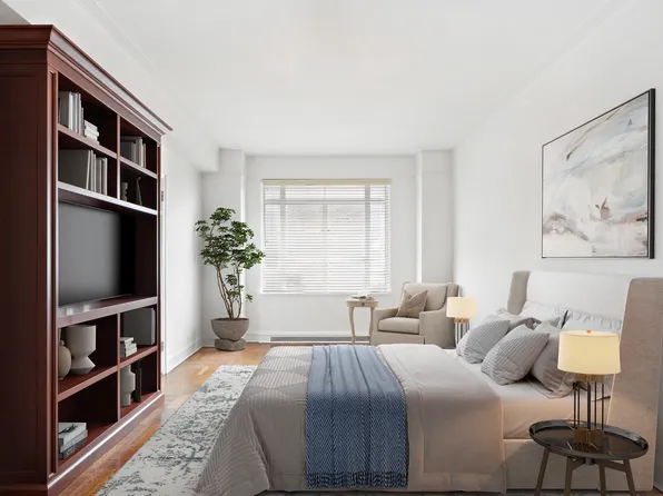 25 Central Park West image 5 of 6