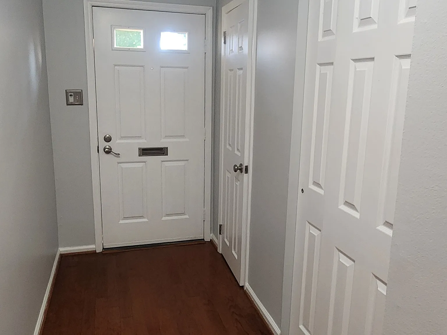 2 bed, 2.5 bath, 1224 sqft, $2,700 — Photo 2