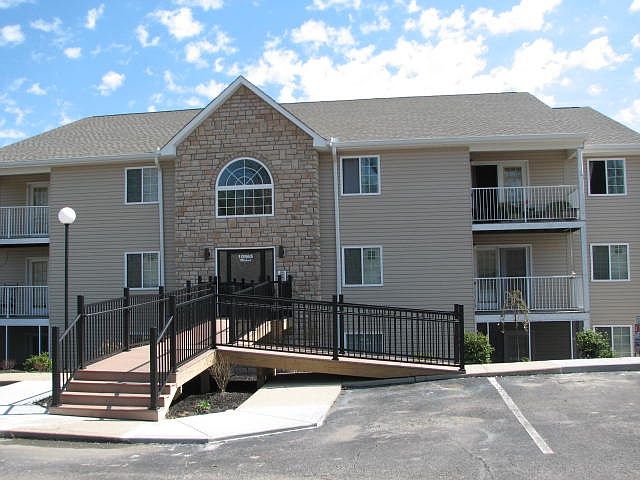 1st image of 10565 Michael Dr APT 8
