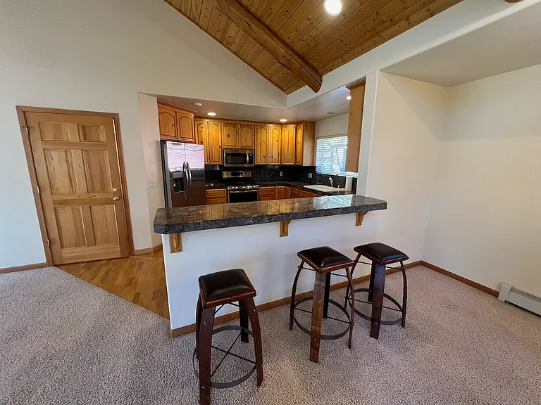928 Northwood Blvd #9 — Photo 5