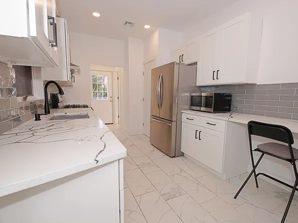 34 Hilliard Avenue image 5 of 33