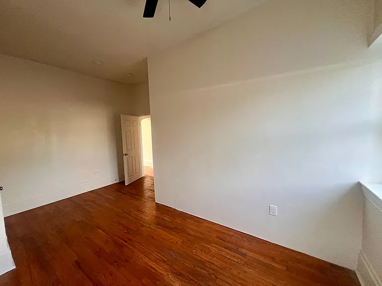 1198 Third Street (Full Service) — Photo 19