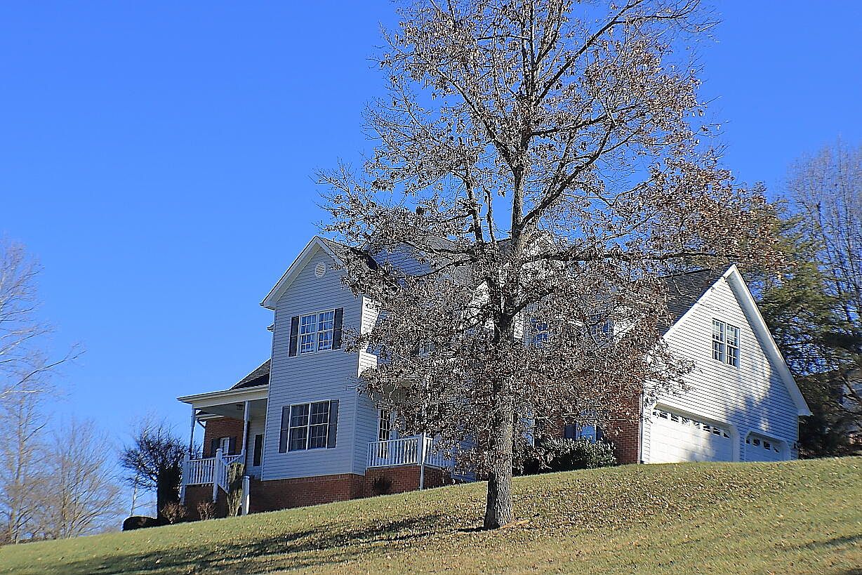 712 Sugarwood Ct, Blountville, TN 37617 Zillow