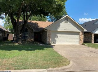 4140 Goodnight Cir, Haltom City, TX 76137