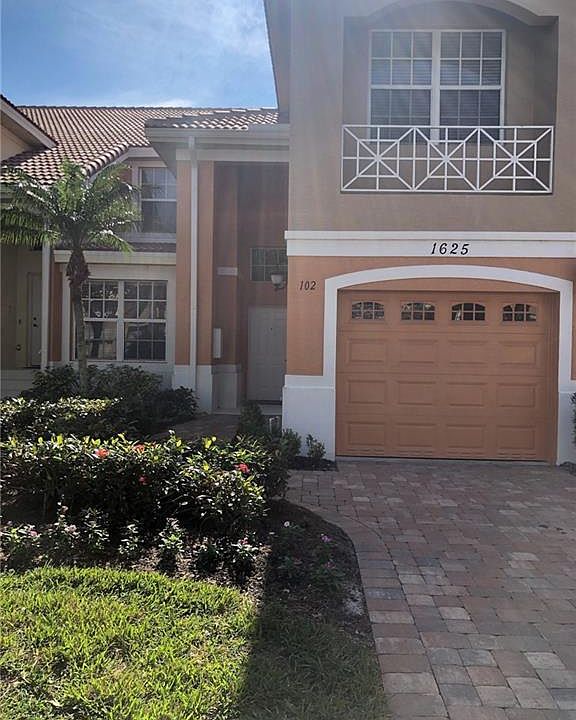 1st image of 1625 Winding Oaks Way APT 102