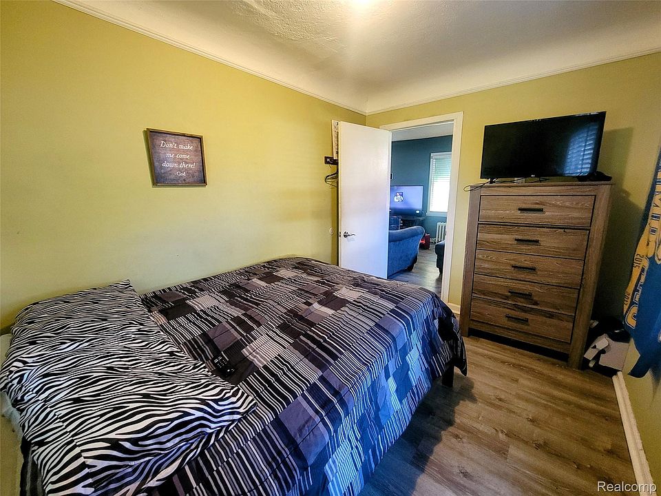 17134 Brady, photo 15