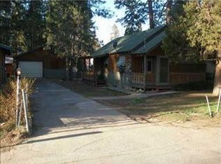 820 W Aeroplane Blvd, Big Bear City, CA 92314
