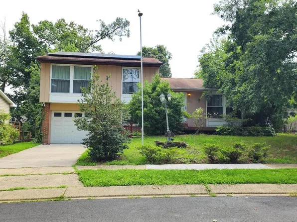 645 Parkland Pl, Glen Burnie, MD 21061