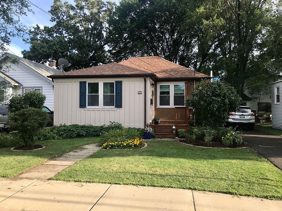 1st image of 145 Highwood Ave