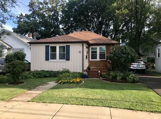 145 Highwood Ave, Highwood, IL 60040