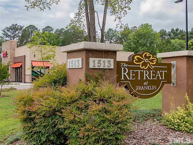 The Retreat at Franklin - 1513 East Franklin Street...