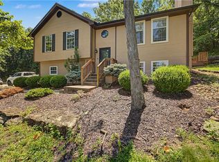 401 S Minter Rd, Grain Valley, MO 64029