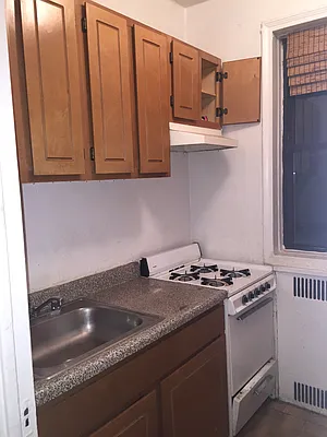 Rented by Zuz Realty | media 11