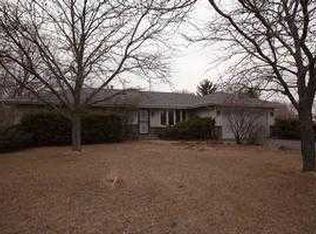 12950 Northland Estates Ct, Rockton, IL 61072