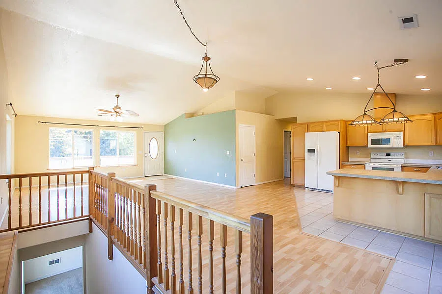 4 bed, 2312 sqft, $2,750 — Photo 3