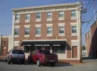 109 N Main St APT 5, Waterloo, IL 62298