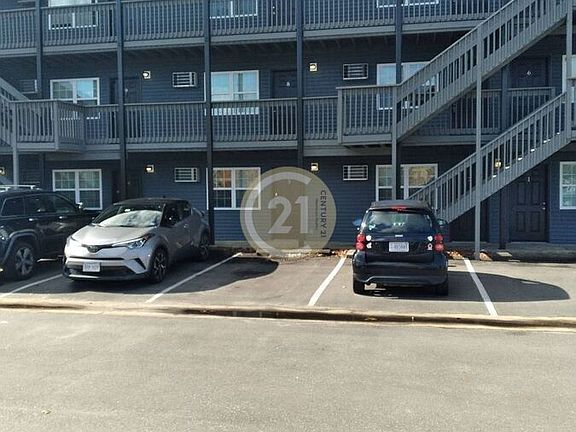2nd image of 3917 Bowdens Ferry Rd APT 15