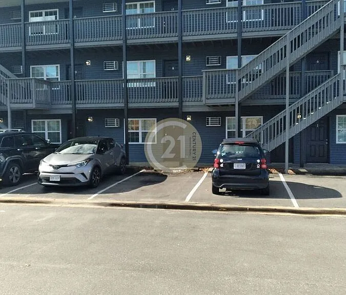 3917 Bowdens Ferry Rd #15 — Photo 2