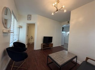 8420 Byron Ave APT 6, Miami Beach, FL 33141