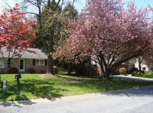 1124 Devonshire Rd, Lancaster, PA 17601