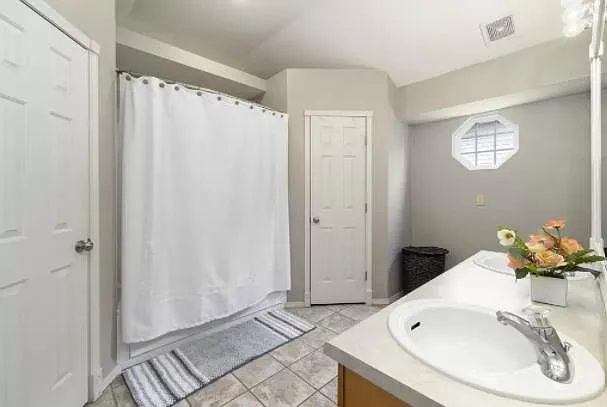 502 N Century Pl — Photo 15