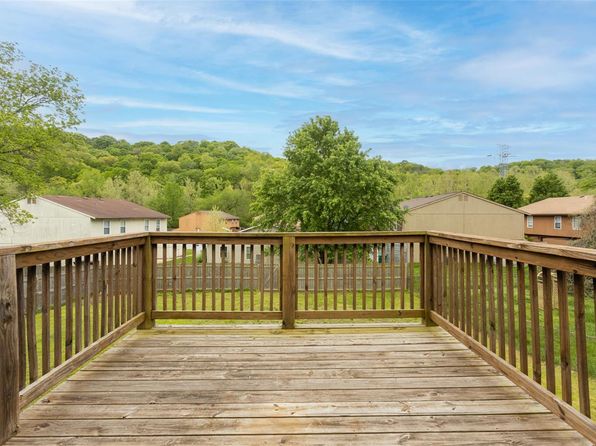 3844 Red Bud Dr, Imperial, MO 63052