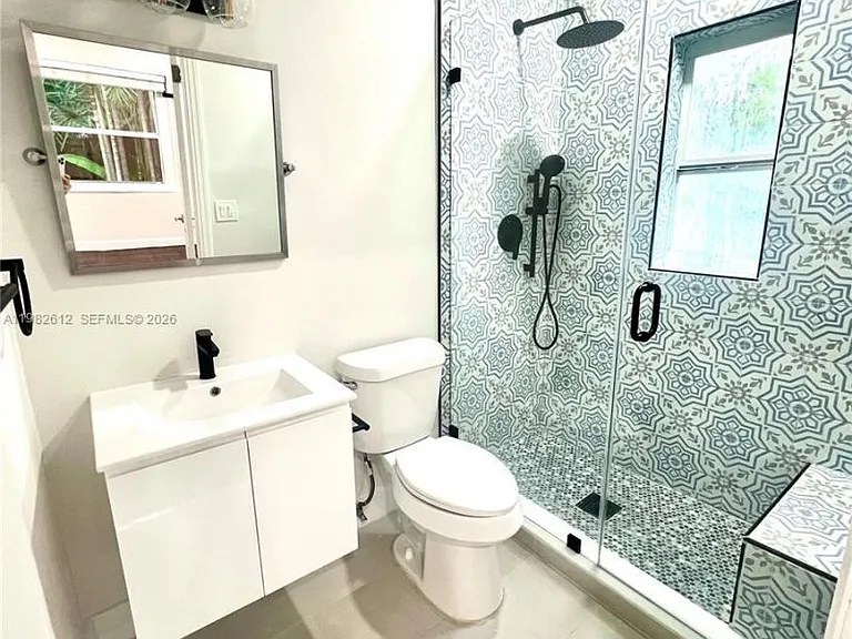 1900 Tigertail Ave #1 — Photo 9