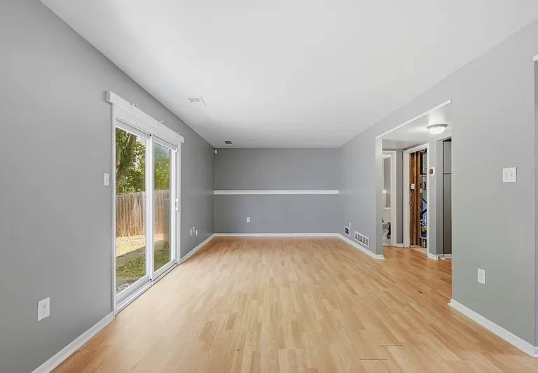 272 Ternwing Dr — Photo 3