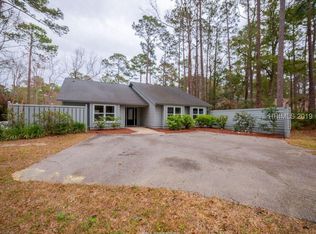 11 Arrow Wood Rd, Hilton Head Island, SC 29926