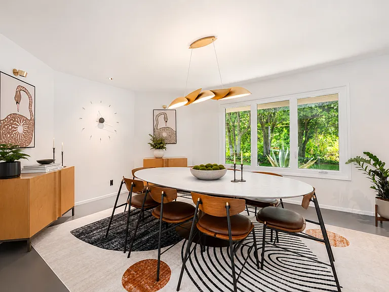 9410 Eden Dr — Photo 19