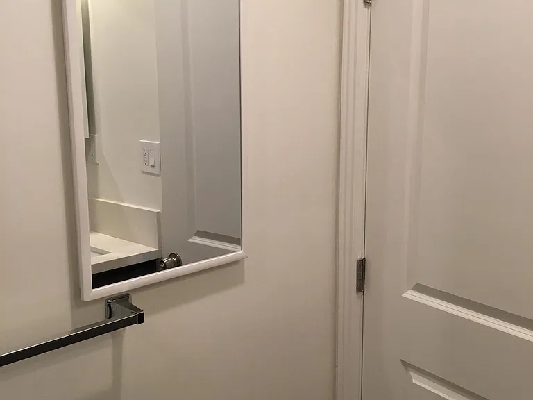 119 Franklin Ave #1 — Photo 18