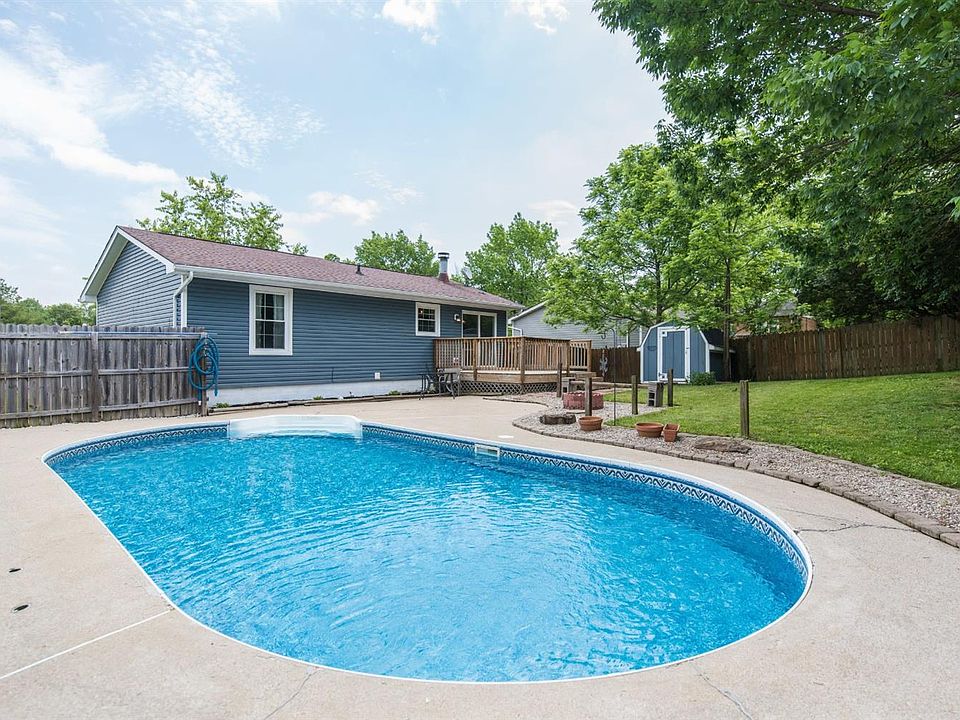 1st image of 2912 Cedarcrest Dr